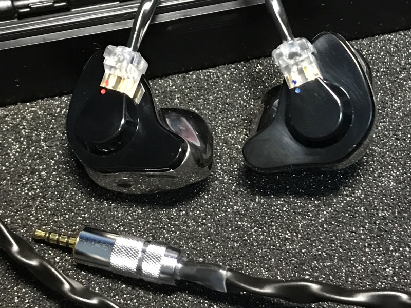 FitEar TITAN